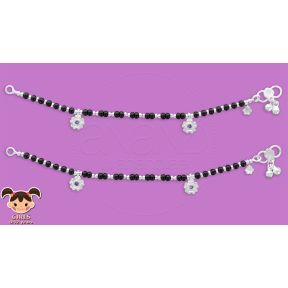 Silver Anklets for KIDS ( Black Beads ) - 17.80 cms